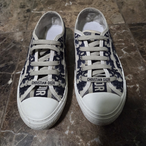 Dior Women´s Sneakers - Navy and White